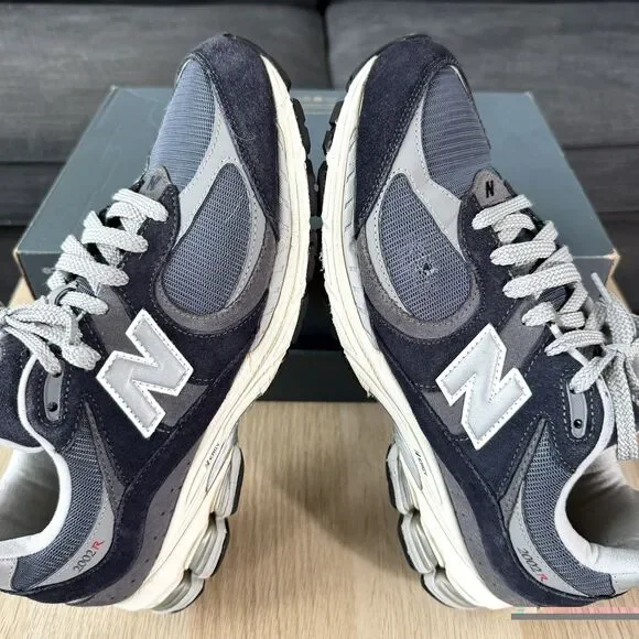 New Balance 2002R Eclipse Raincloud Blue Navy Suede Casual Men's Size 10.5
